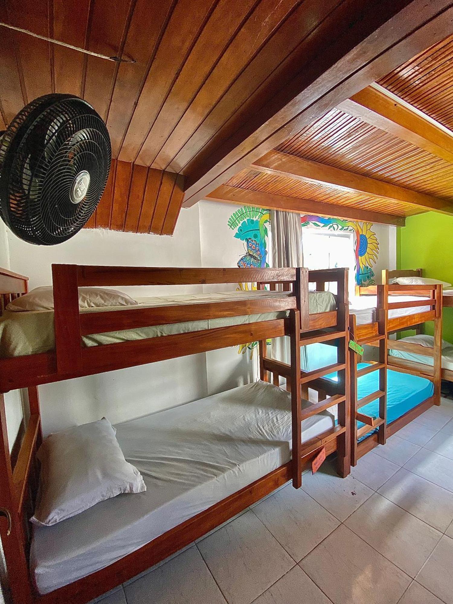 Casamarelo Hostel Salwador Zewnętrze zdjęcie